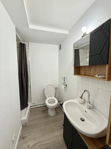 Studio lumineux centre Aix en Provence