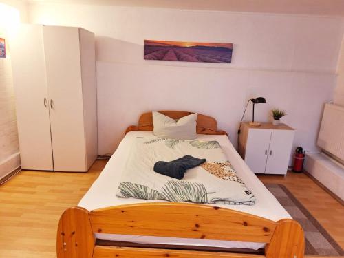 Ένα ή περισσότερα κρεβάτια σε δωμάτιο στο Basement Room