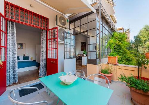 Spacious 2-Bdrm Apt at Filopappou hill in Koukaki!