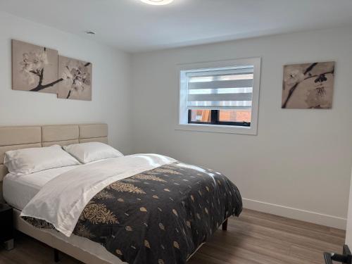 Ένα ή περισσότερα κρεβάτια σε δωμάτιο στο Calm & Cozy Private Suite