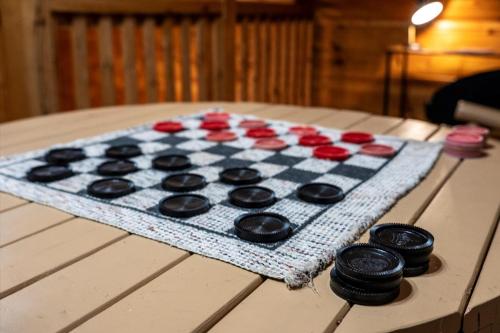 Family Retreat- Hot Tub- Pool Table- Fire Pit- BBQ Grill- Kids Zone- Arcade Games photo 62