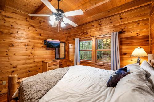 Family Retreat- Hot Tub- Pool Table- Fire Pit- BBQ Grill- Kids Zone- Arcade Games photo 37