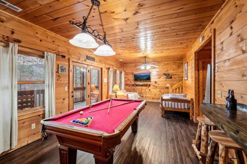 Family Retreat- Hot Tub- Pool Table- Fire Pit- BBQ Grill- Kids Zone- Arcade Games photo 60