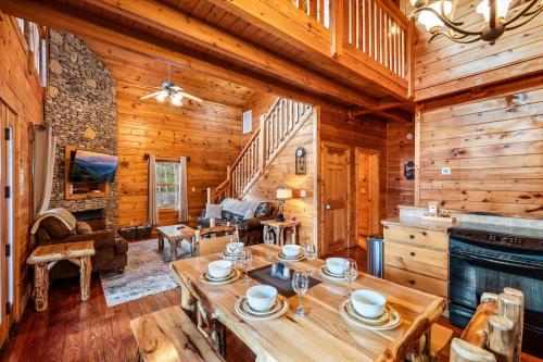 Family Retreat- Hot Tub- Pool Table- Fire Pit- BBQ Grill- Kids Zone- Arcade Games photo 19