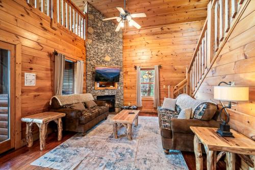 Family Retreat- Hot Tub- Pool Table- Fire Pit- BBQ Grill- Kids Zone- Arcade Games photo 7