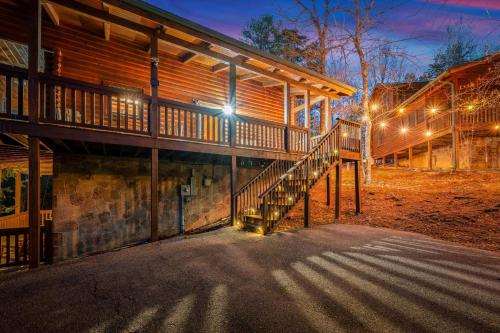 Family Retreat- Hot Tub- Pool Table- Fire Pit- BBQ Grill- Kids Zone- Arcade Games photo 21