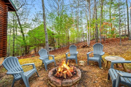 Family Retreat- Hot Tub- Pool Table- Fire Pit- BBQ Grill- Kids Zone- Arcade Games photo 24