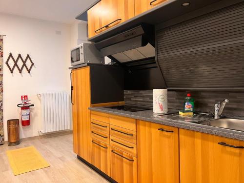 Kuchyň nebo kuchyňský kout v ubytování Kibilù - Ospedale Circolo e Università - Centro