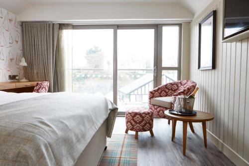 Katil atau katil-katil dalam bilik di The Boathouse Inn & Riverside Rooms