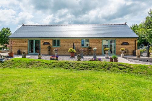 Afbeelding uit fotogalerij van Tredodridge Barn Retreat in Saint Nicholas