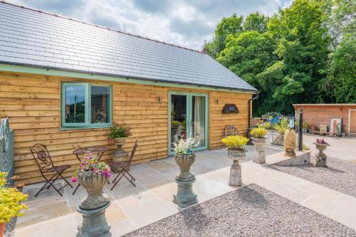 Afbeelding uit fotogalerij van Tredodridge Barn Retreat in Saint Nicholas