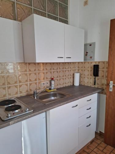 Η κουζίνα ή μικρή κουζίνα στο Apartment in Kelsterbach