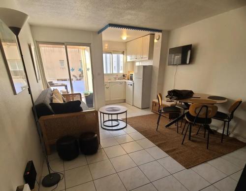 Photo de la galerie de l'établissement Appartement cosy à Canet-en-Roussillon, 40 m², à Canet