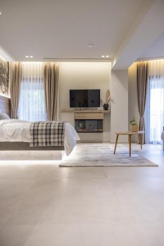 Polyzos Luxury Suites Meteora #7 - Adults Friendly
