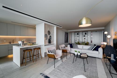 Savoy Residence Monumentalis VA by LM&AC Signature