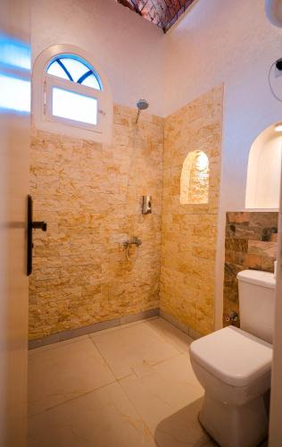 Ein Badezimmer in der Unterkunft JAREEDY Guest house