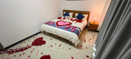 Ένα ή περισσότερα κρεβάτια σε δωμάτιο στο Ocean Breeze Apartment Hotel