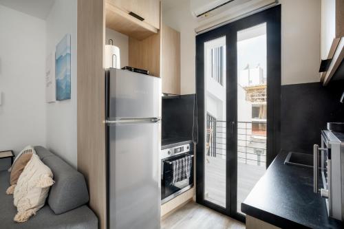 Sway - Chic 1-Bedroom Apartment & Balcony in Athens