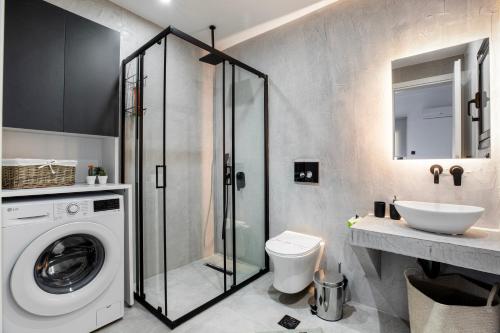 Sway - Chic 1-Bedroom Apartment & Balcony in Athens