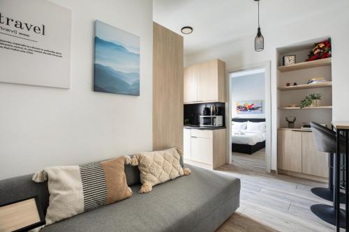 Sway - Chic 1-Bedroom Apartment & Balcony in Athens