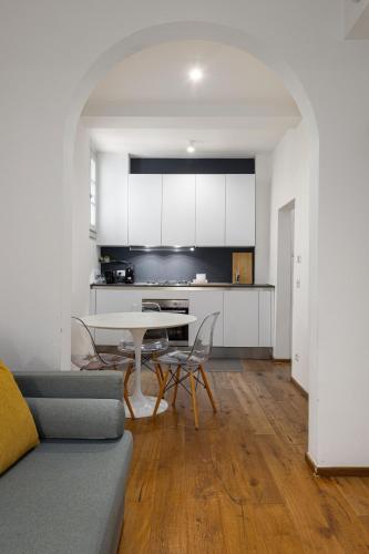 UNYCA - Santa Croce Florence Apartment