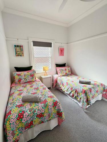 Ένα ή περισσότερα κρεβάτια σε δωμάτιο στο Braemar House