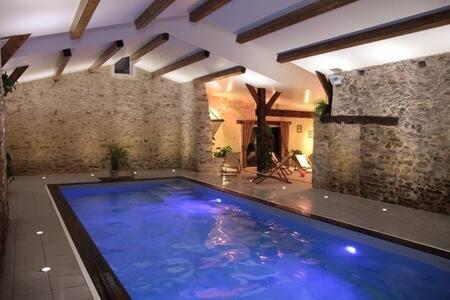 Photo de la galerie de l'établissement grand gite nature l'hubertiere, à Saint-Christophe-du-Ligneron