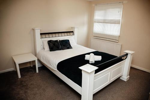 Postel nebo postele na pokoji v ubytování MK City Center House* 2 bed