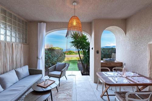 Le Yucca - Vue mer 100 m de la plage