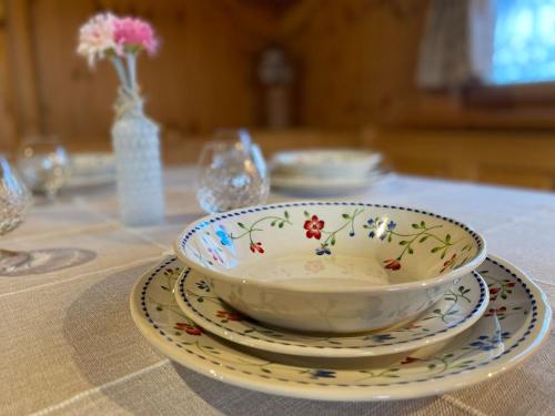 Fotografie z fotogalerie ubytování Einzigartiges Alpenstil Chalet mit Panoramablick v destinaci Hausen-Wied