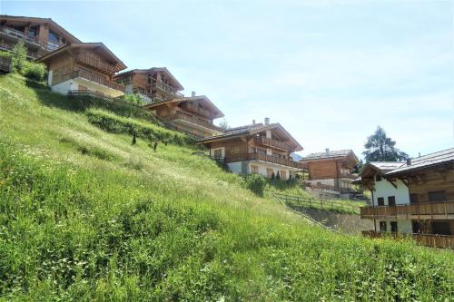 Les Mayens MB 012 - LUXURY apartment 8 pers
