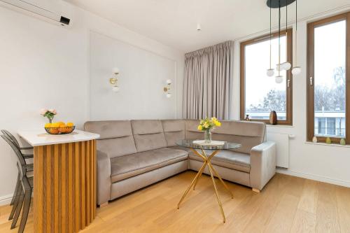Słoneczny Apartament w Jelitkowie - Blisko Parku Reagana i Morza by Noclegi Renters