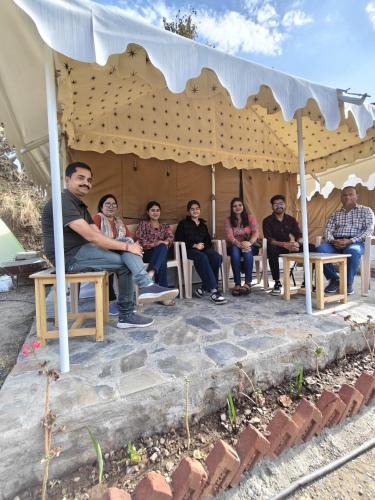 Clientes alojados en Overlander Campsite