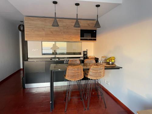 Sea view apartment, next to Lisbon