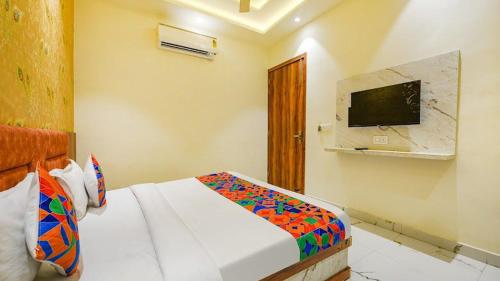 Televisyen dan/atau pusat hiburan di Hotel DM