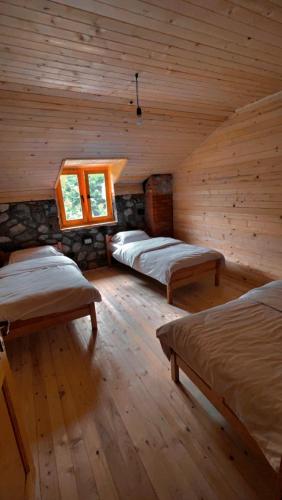 Cama o camas de una habitación en Rosi peak Guesthouse