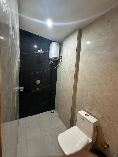 Ванная комната в S K Residency