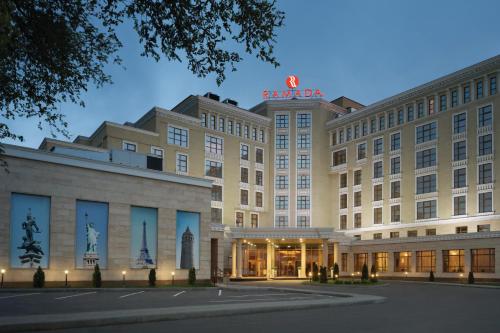 Bangunan di mana terletaknya hotel