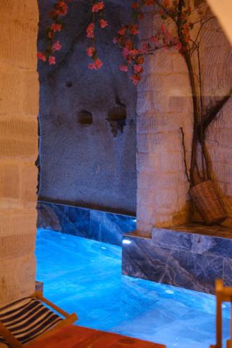 Aşk-ı Nare Cave Hotel - Swimming Pool & SPAの敷地内または近くにあるプール