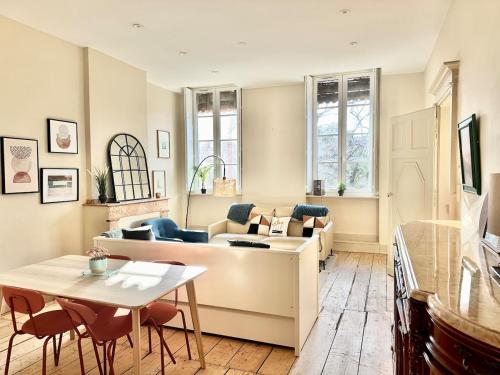 Grand Appartement Standing Lit King Size Capitole