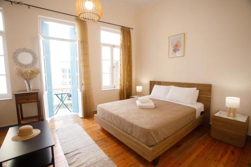 Home with Terrace in Heart of old Town of Chania