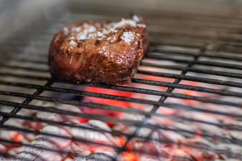 Attrezzature per barbecue disponibili per gli ospiti dell'hotel