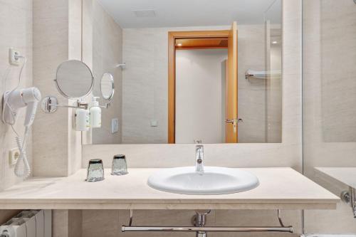Koupelna v ubytování B&B HOTEL Tarragona Valls