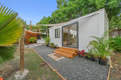 Afbeelding uit fotogalerij van Green Cottage #1 Pitahaya in Cabo Rojo