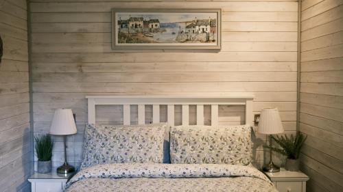 Ένα ή περισσότερα κρεβάτια σε δωμάτιο στο Willow Lodge