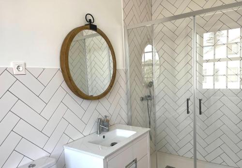 Ein Badezimmer in der Unterkunft Casa and Company - Azorean Boutique House