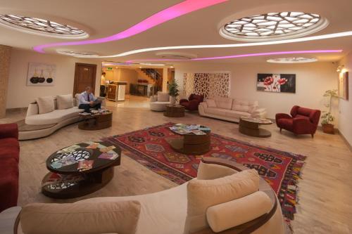 Un lugar para sentarse en Armin Hotel