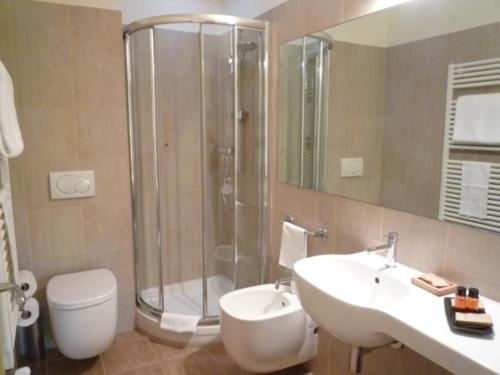 Koupelna v ubytování Hotel Hambros - Il Parco in Villa Banchieri