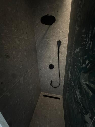 Et badeværelse på Fox Lux Apartment