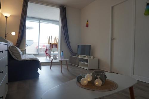 L'Oasis avec clim 4 personnes 6 Piscines Terrasse Belle vue port